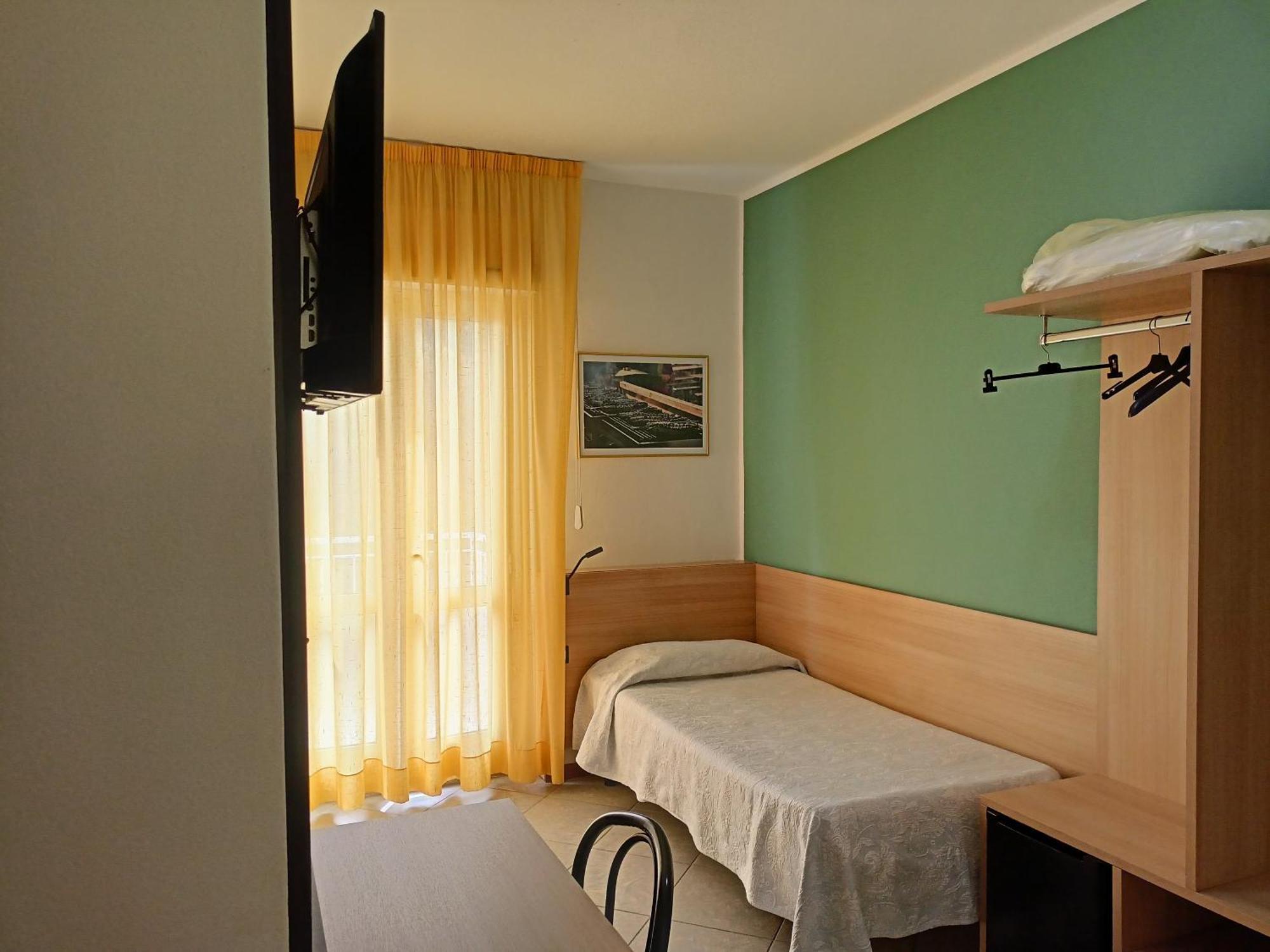 Hotel Ariston Imperial Porto Garibaldi Exterior foto