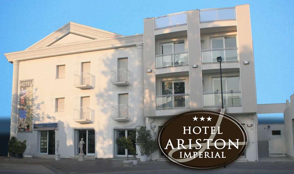 Hotel Ariston Imperial Porto Garibaldi Exterior foto